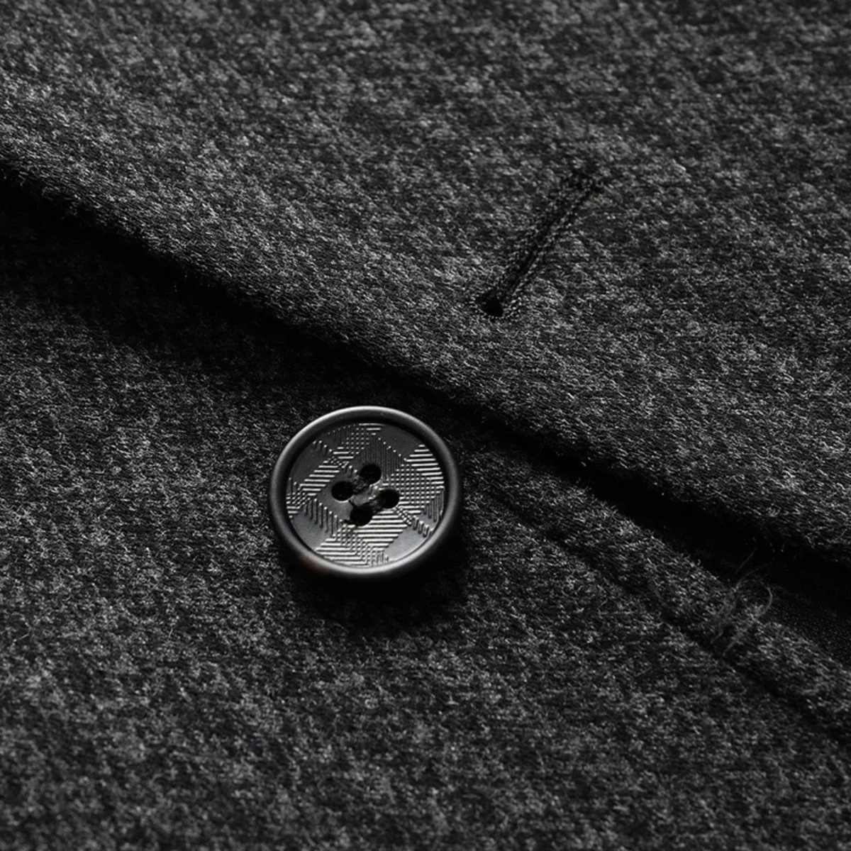 The Hawthorn Ridge Men’s Business Slim Fit Wool Blazer