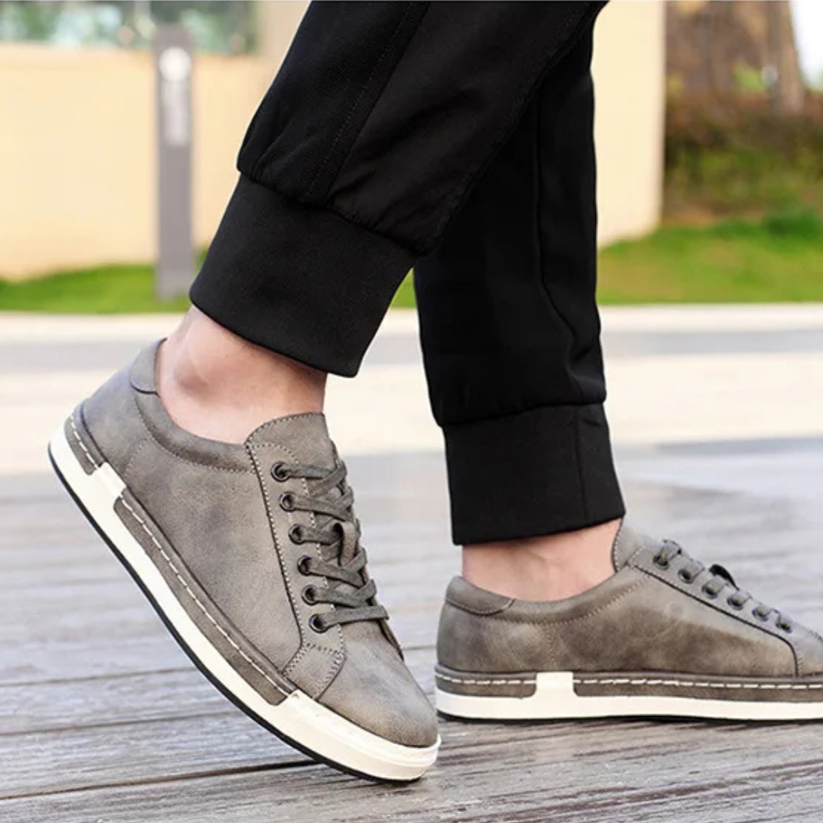 The Bridgewater Men’s Vintage Trendy Classic Lace Up Shoes