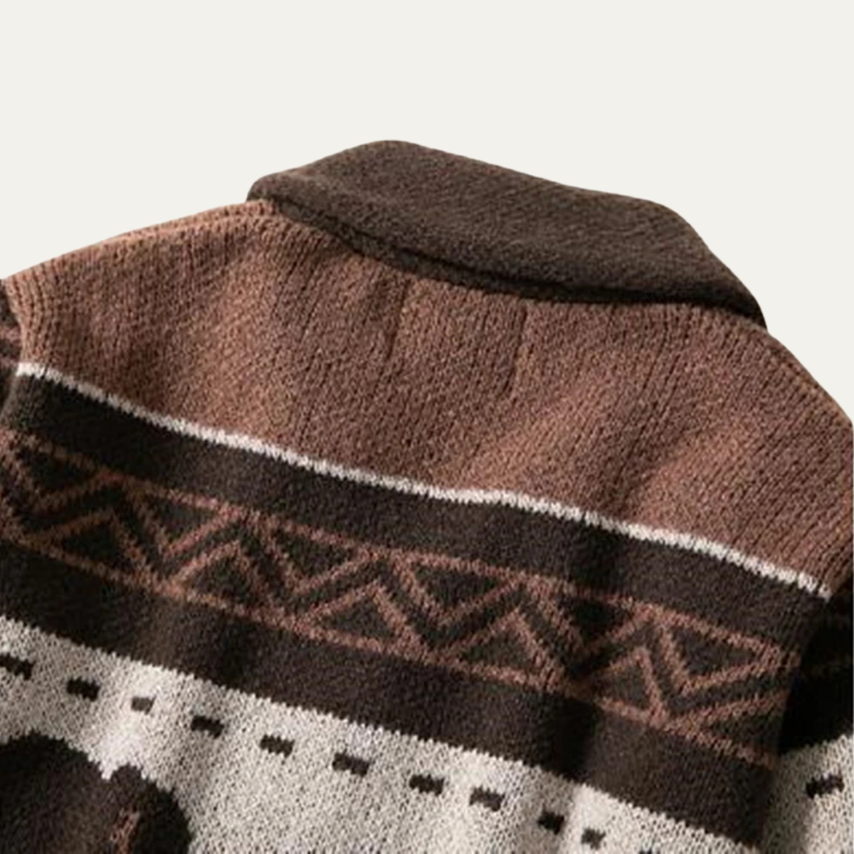 The St Andrews Men's Retro Buffalo Print Winter Cardigan