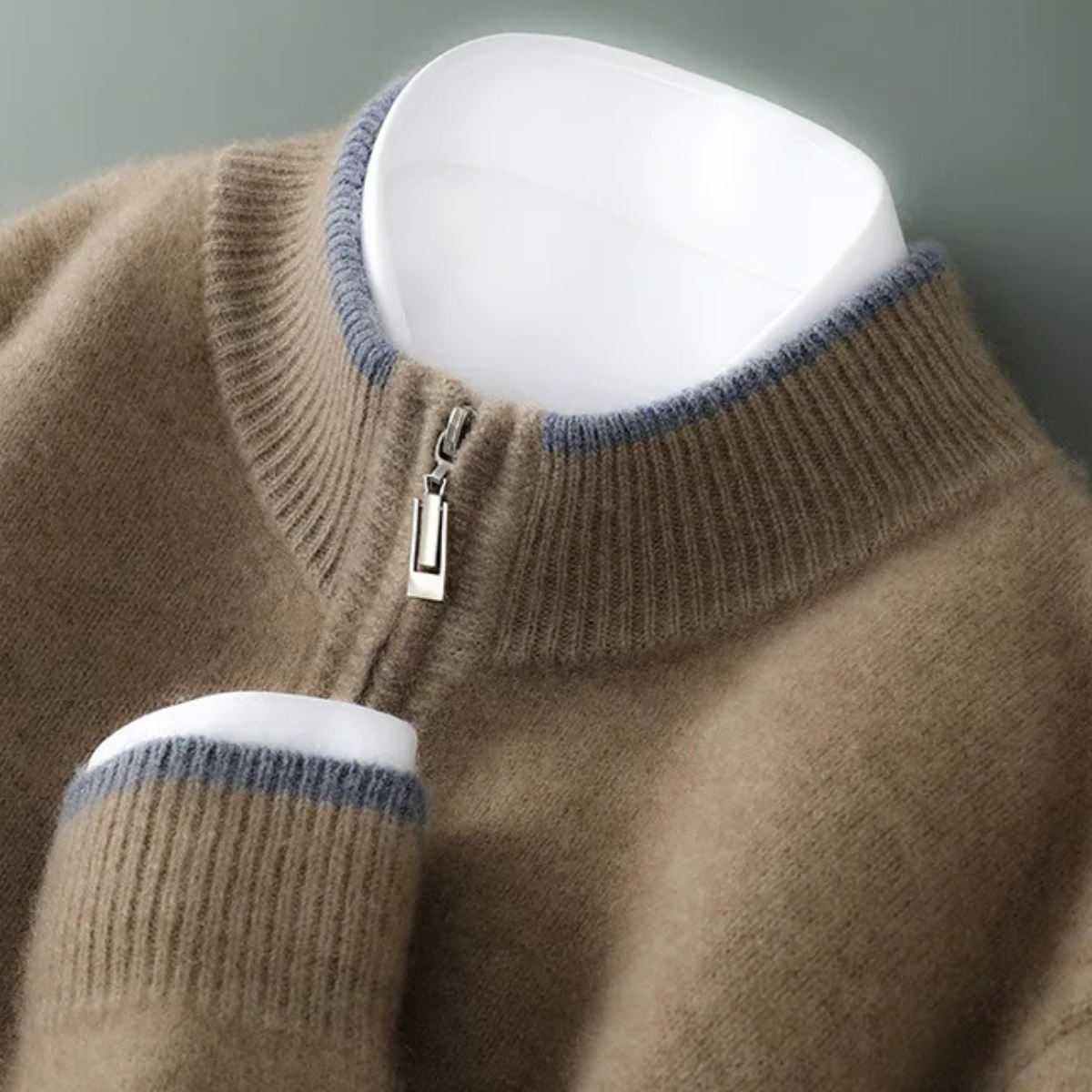 The Antibes Men’s Soft Warm Winter Cashmere Knit Zip Up Cardigan