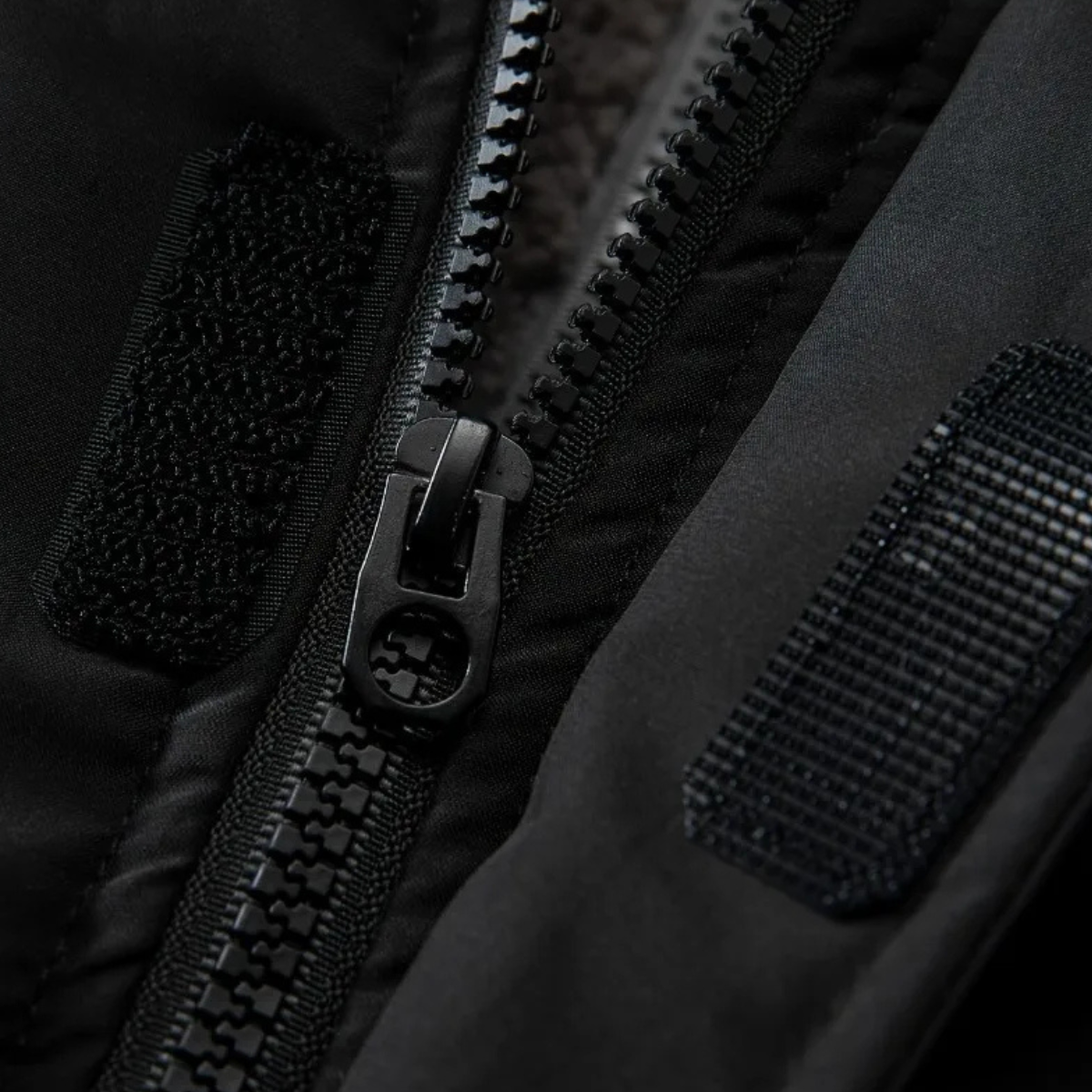 The Aviemore Men’s Hooded Zip Up Puffer Jacket with Fleece Lining Black