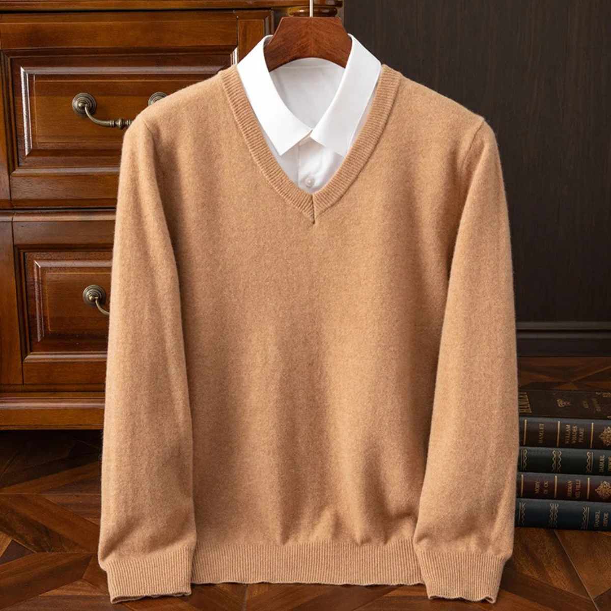 The Linfield Men's Soft Warm Knit Cashmere V Neck Sweater