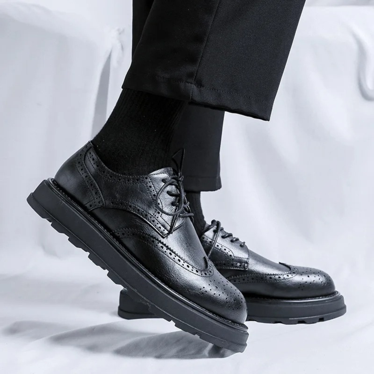 The Montalcino Men’s Leather Brogue Classic Lace Up Dress Shoes