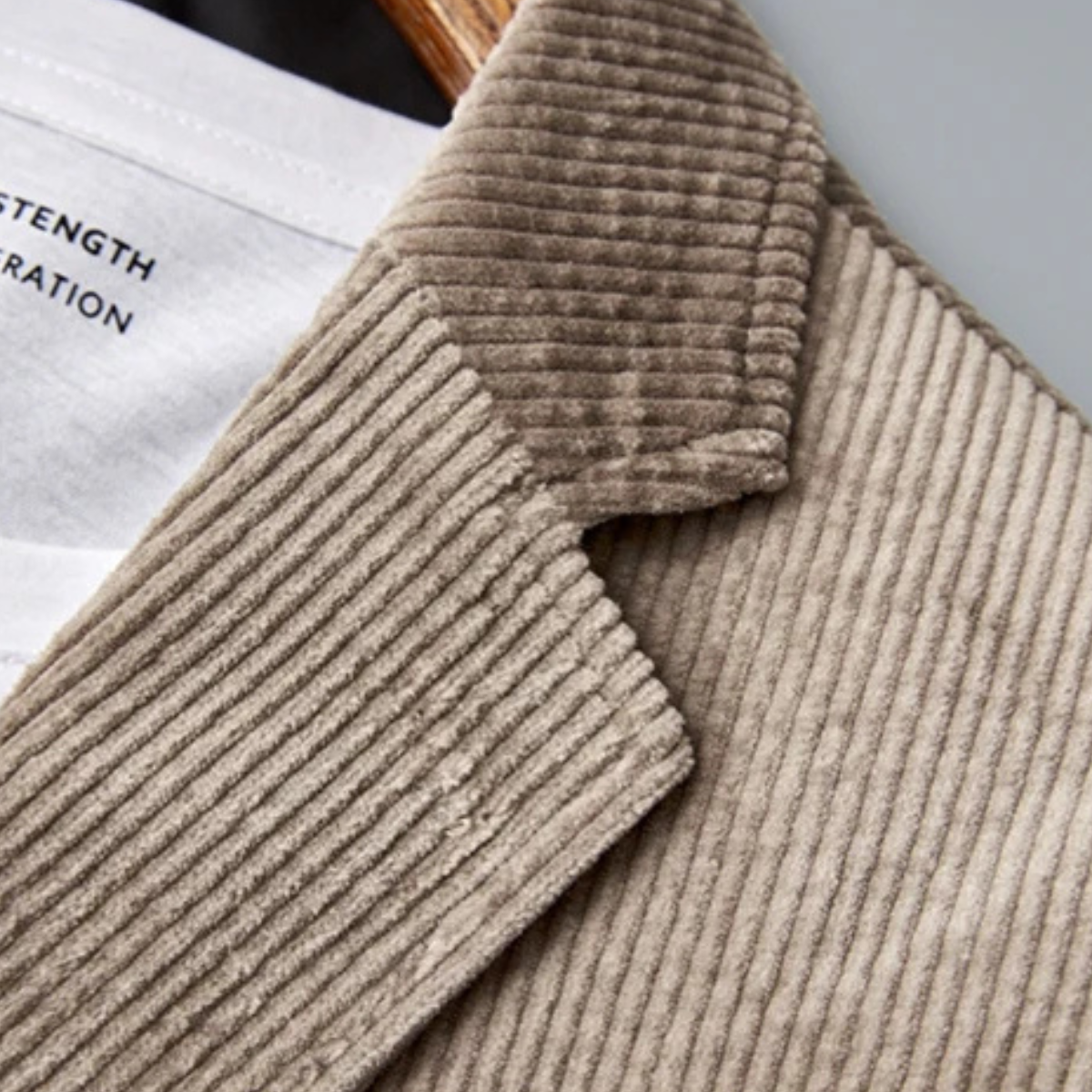 The Ellwood Men’s Casual Slim Fit Corduroy Blazer Suit Jacket