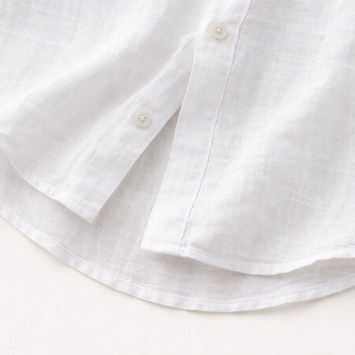 The Silverlake Men’s Cotton Linen Button Up Beach Shirt