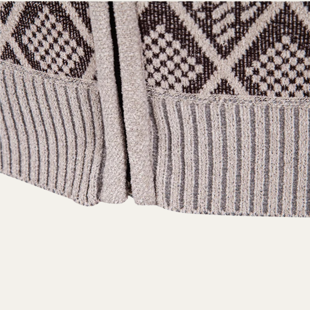 The Arezzo Men’s Smart Casual Diamond Patterned Knit Jacket