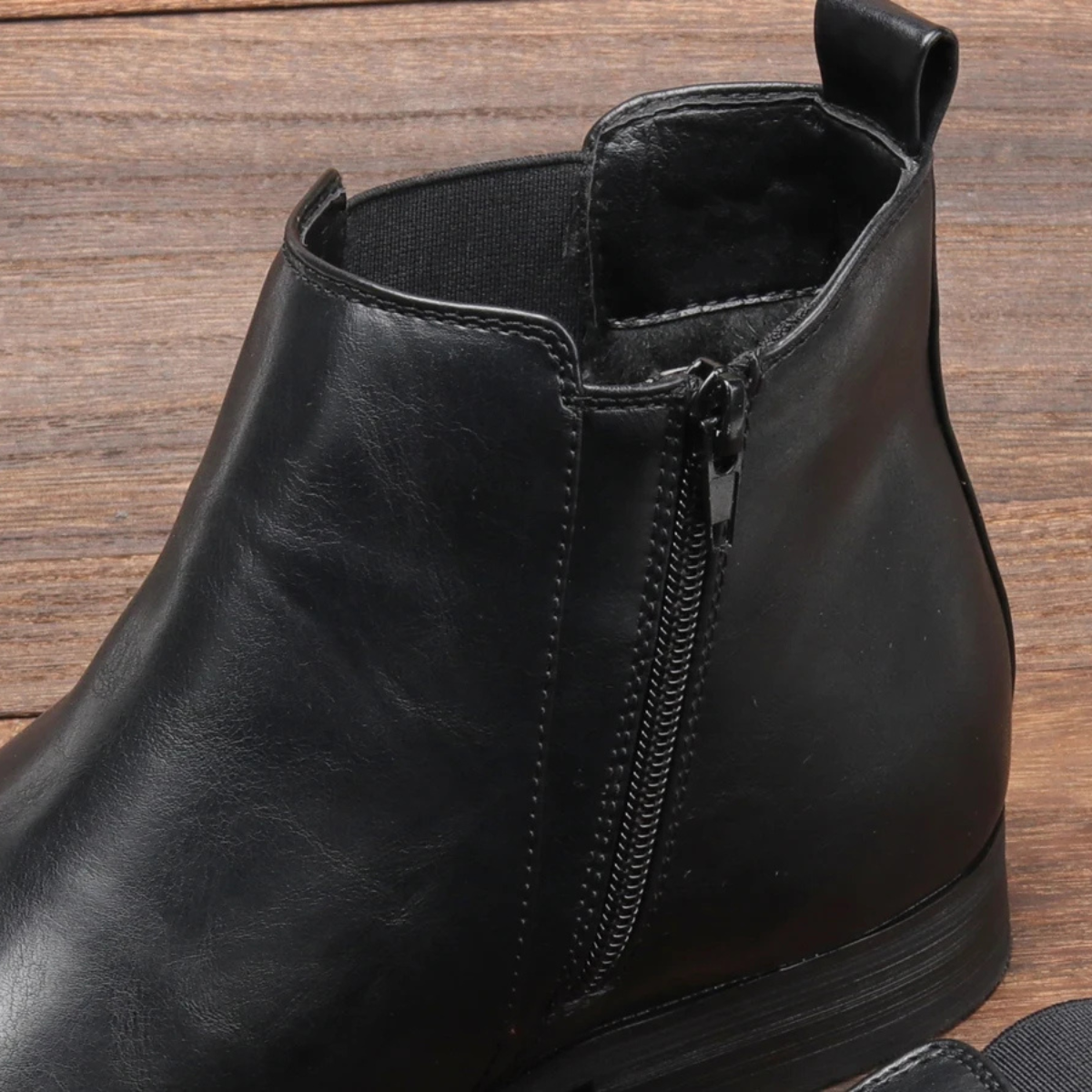 The Agrigento Men’s Chelsea Leather Ankle Boots with Elastic Side Panels