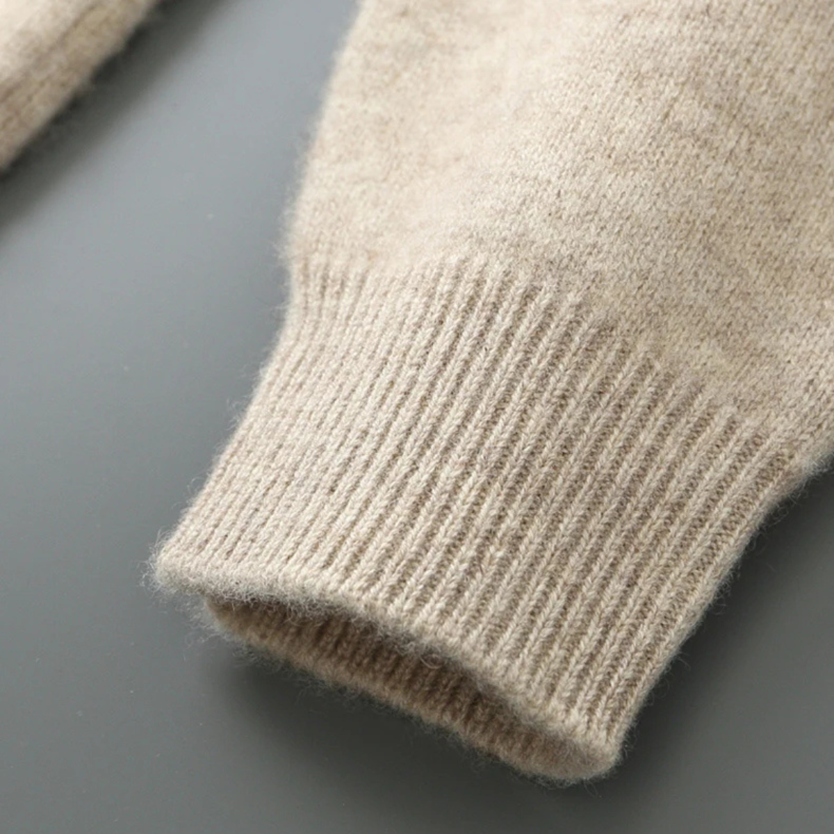 The Maplecrest Men's Merino  Mock Neck Cashmere Zip Up Cardigan