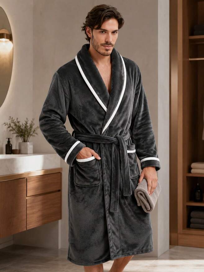 The Larkspur Men’s Plush Fleece Bathrobe