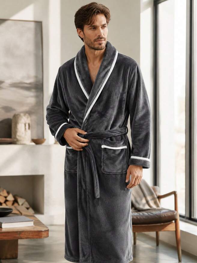 The Larkspur Men’s Plush Fleece Bathrobe