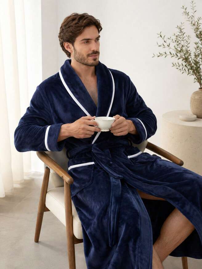 The Larkspur Men’s Plush Fleece Bathrobe
