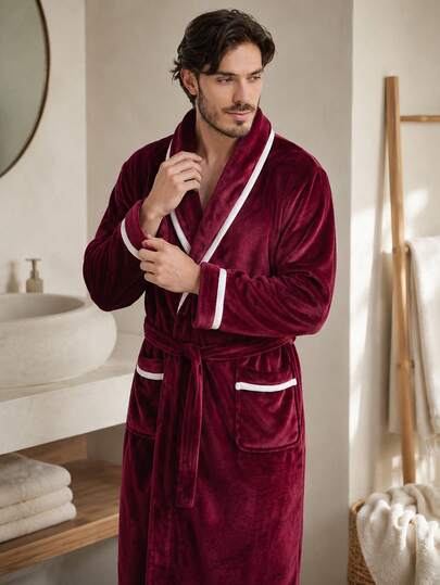 The Larkspur Men’s Plush Fleece Bathrobe