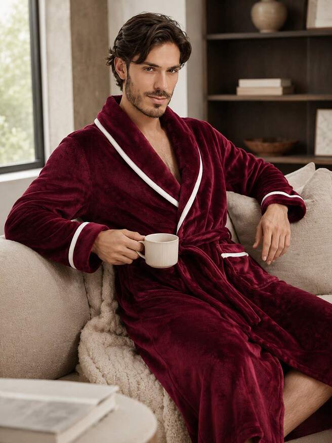The Larkspur Men’s Plush Fleece Bathrobe