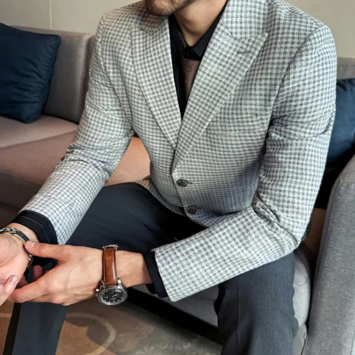 The Broadmoor Men’s Classic Vintage Checkered Wool Blazer