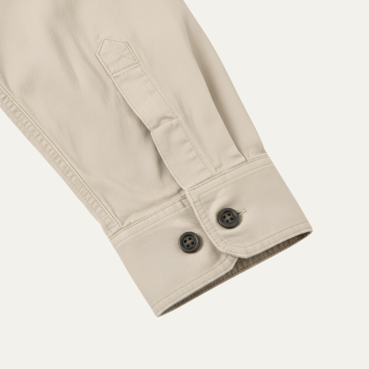 The Cedarfield Men’s Solid Color Multi Pocket Soft Cargo Cotton Shirt