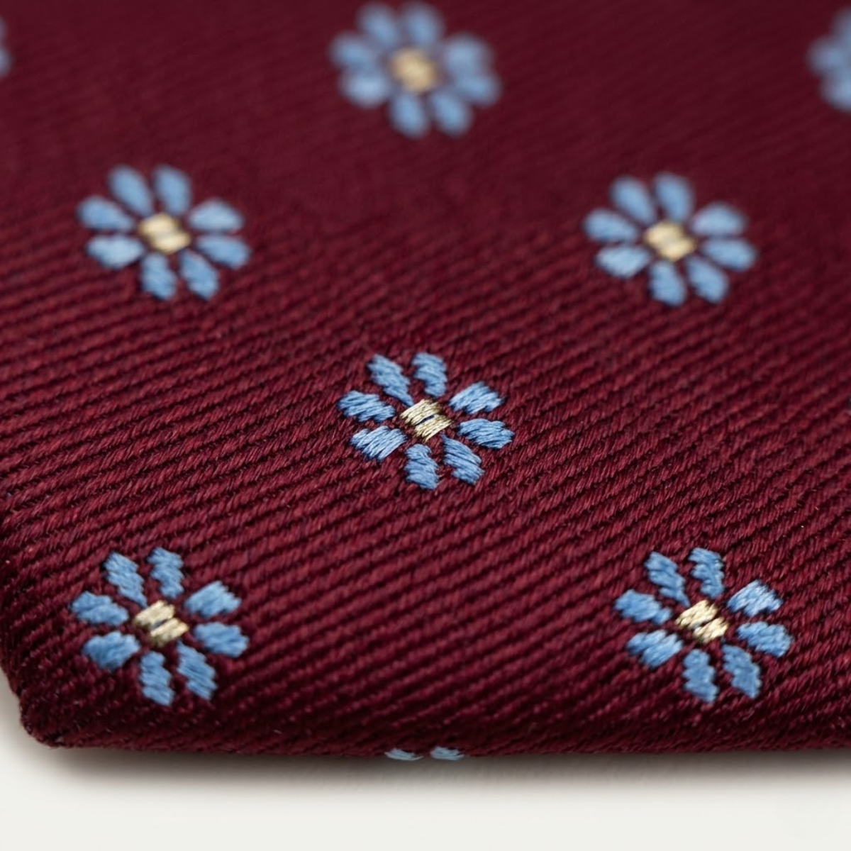 The Monterosso Men’s Luxury Silk Tie - Burgundy
