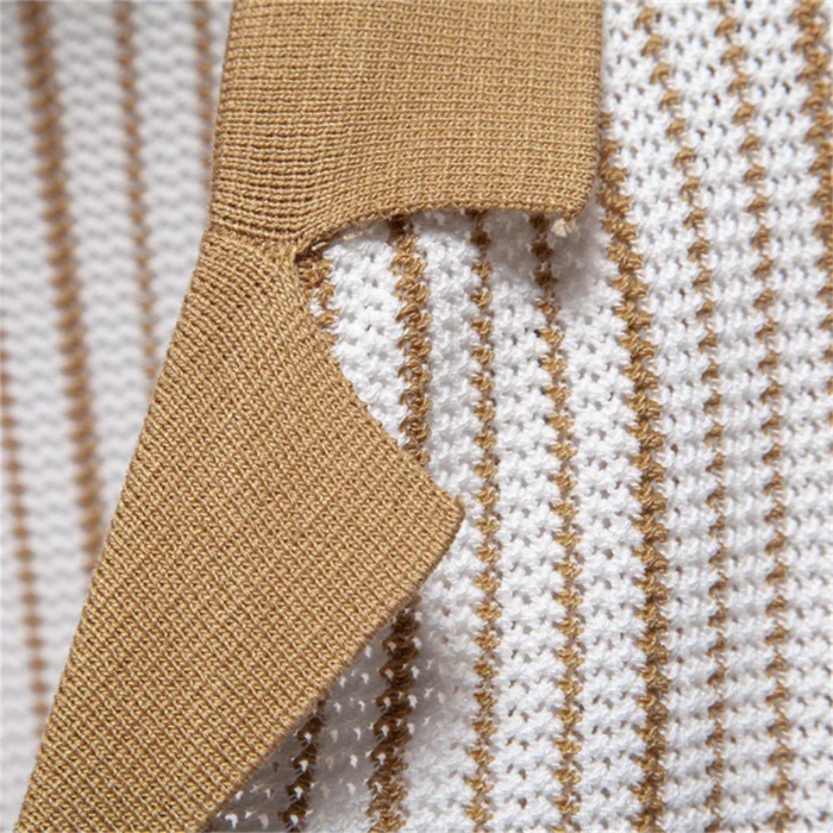 The Hartford Men’s Lightweight Striped Button Up Shirt