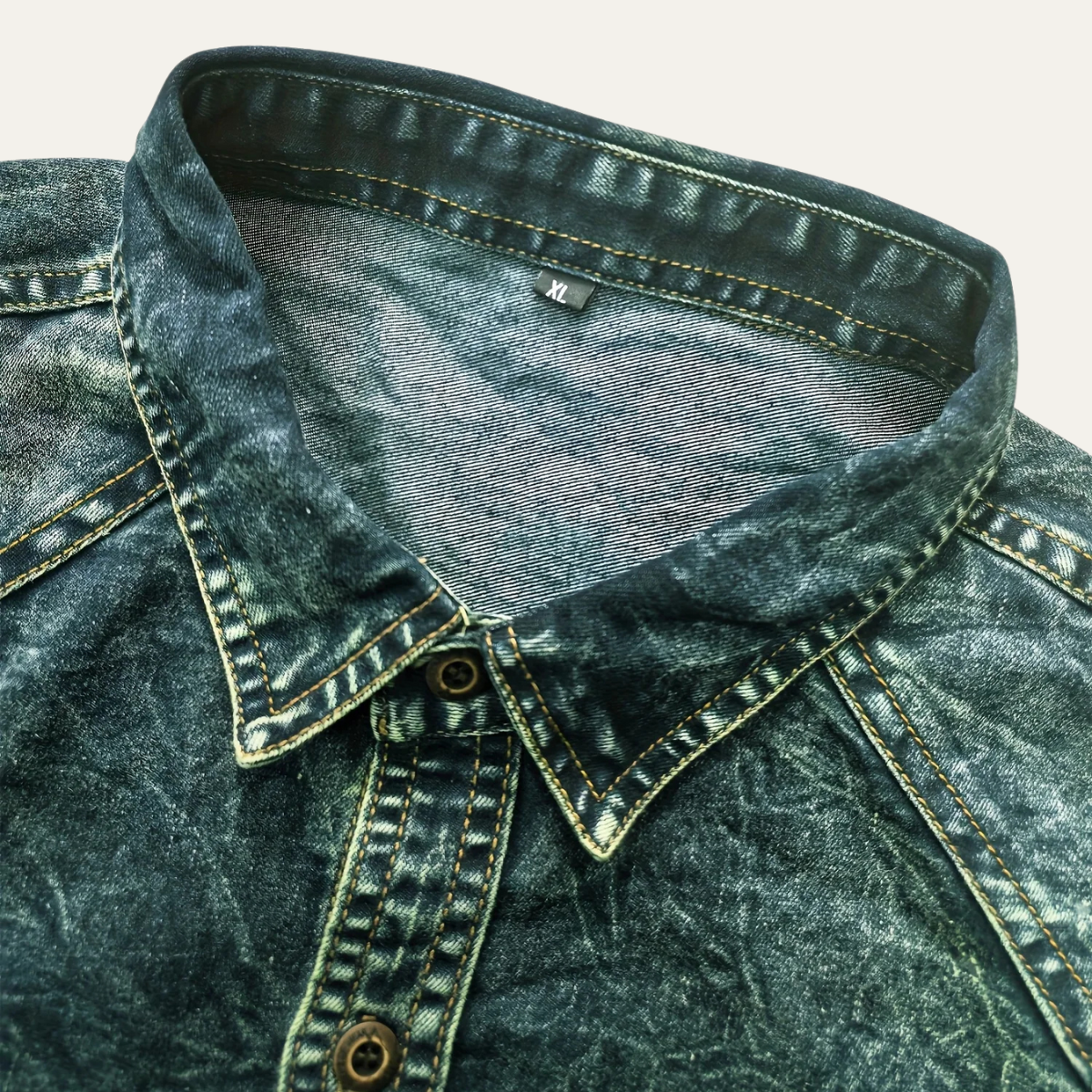 The Silverlark Men’s Button Up Vintage Denim Shirt Jacket with Dual Pockets