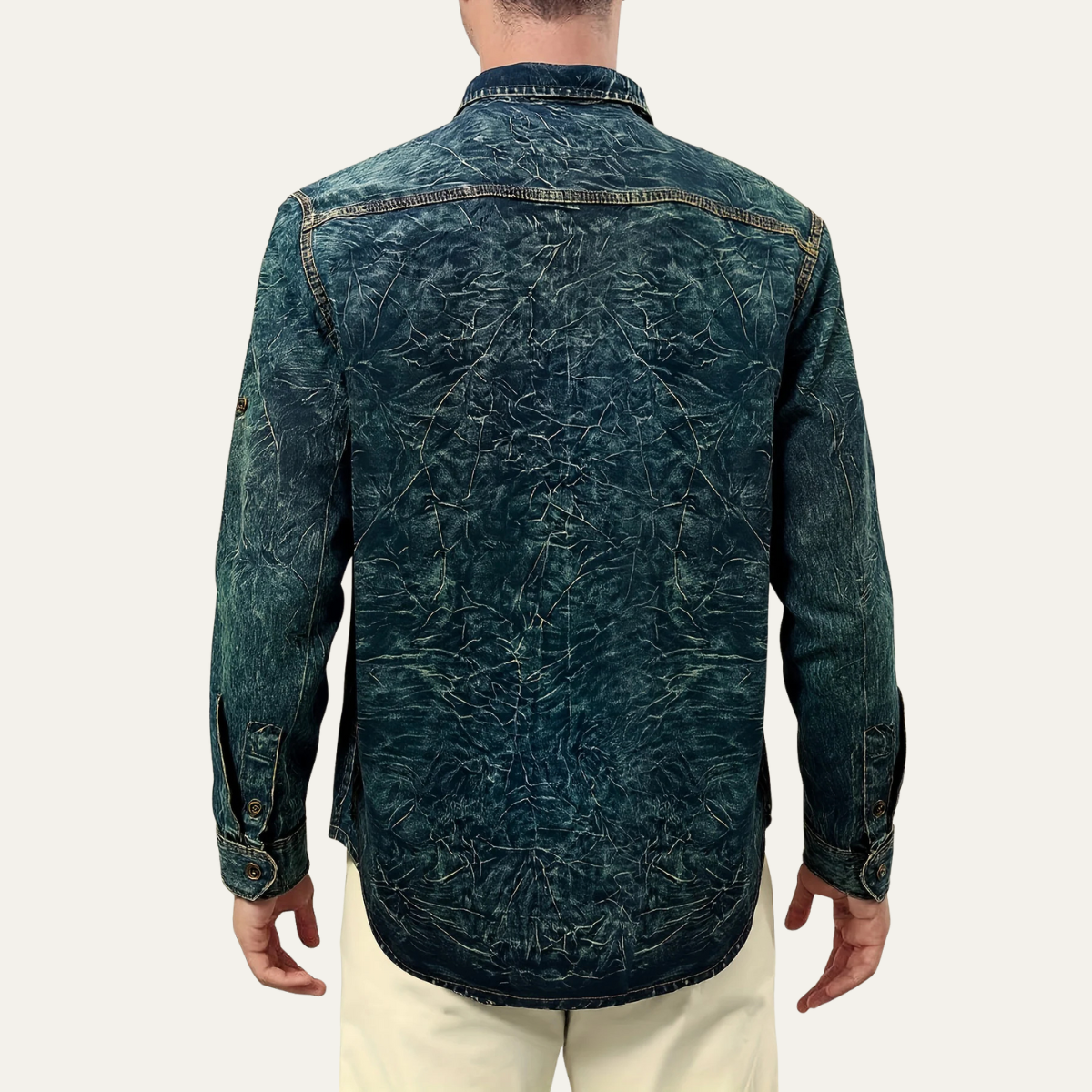 The Silverlark Men’s Button Up Vintage Denim Shirt Jacket with Dual Pockets