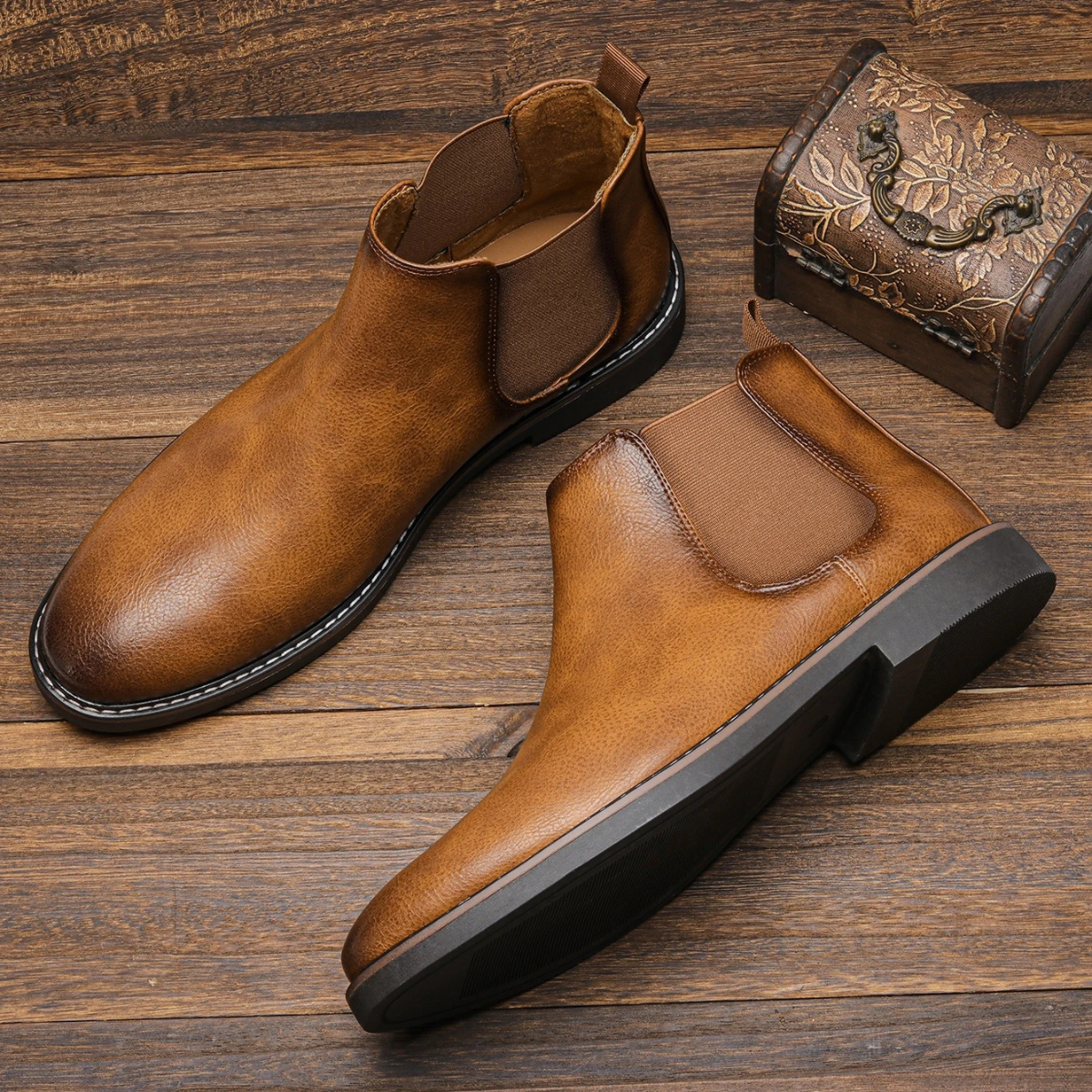 The Tavolara Men’s Classic Leather Slip On Chelsea Boots