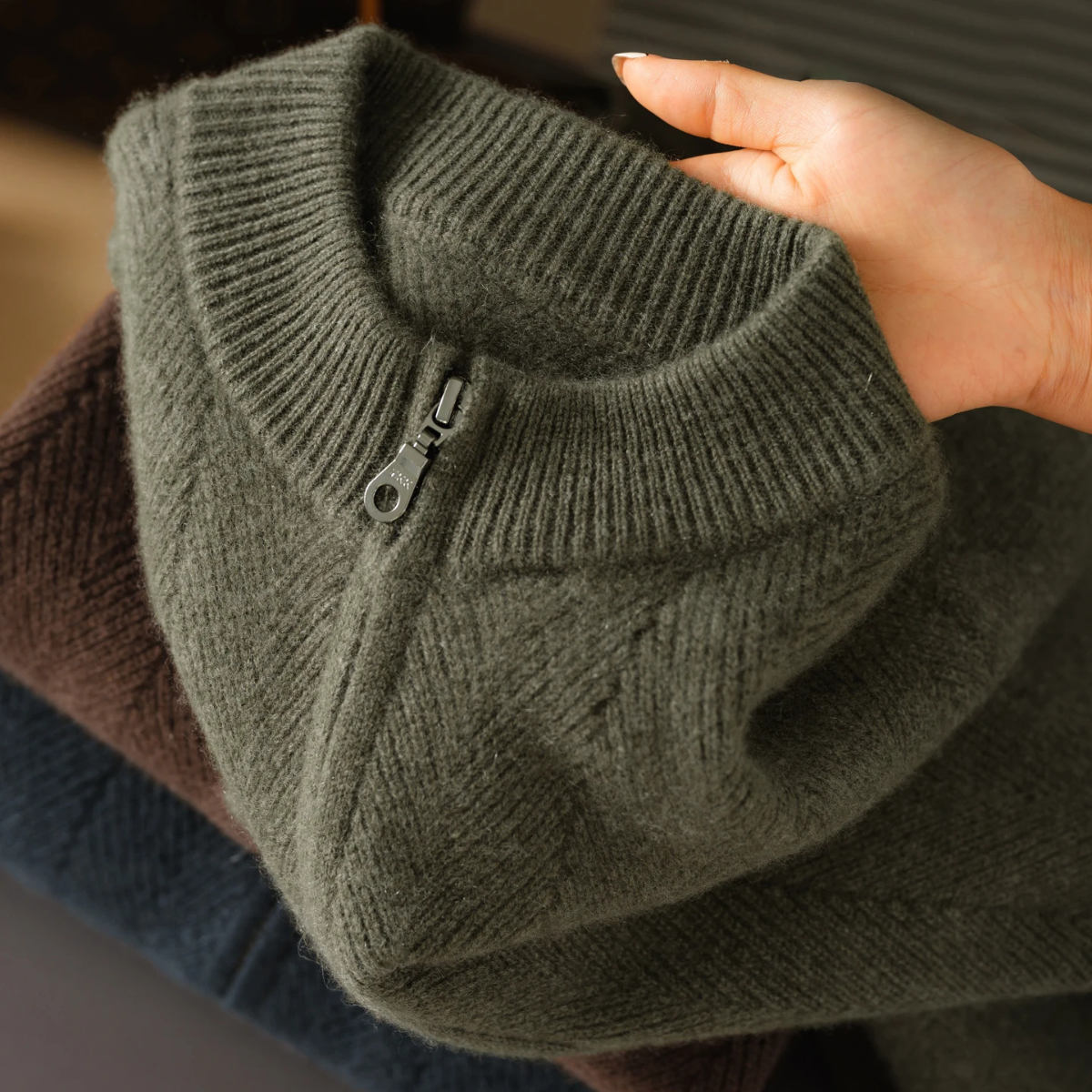 The Highmoor Cashmere Sweater – Men's 100% Soft Luxury Wool Knit Cardigan