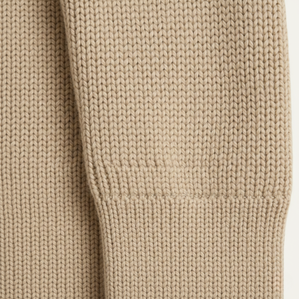 The Lisbon Men’s Knitted Full Zip Merino Wool Cardigan – Beige