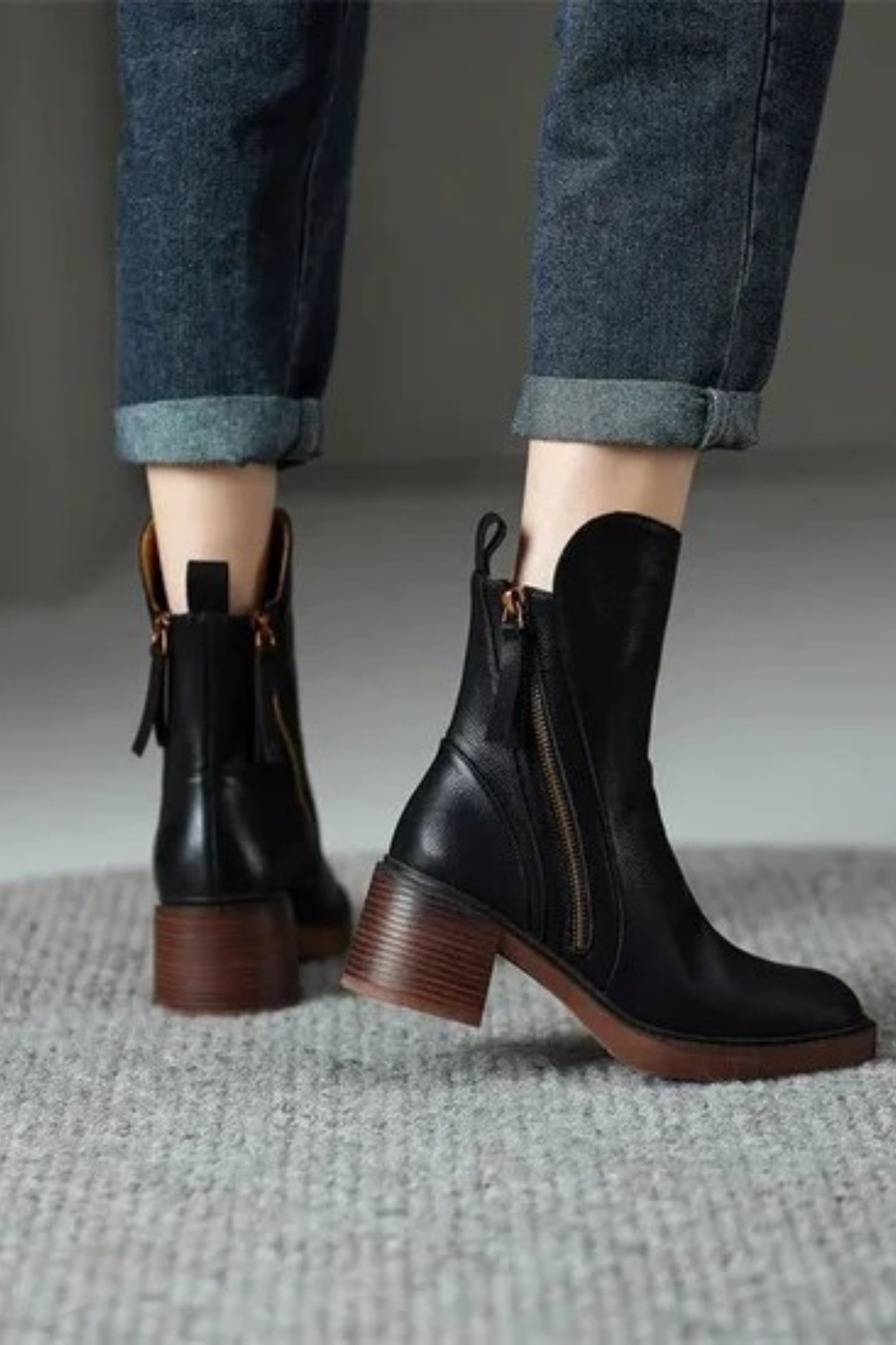 Women’s Ankle Boots – Side Zip Block Heel Booties