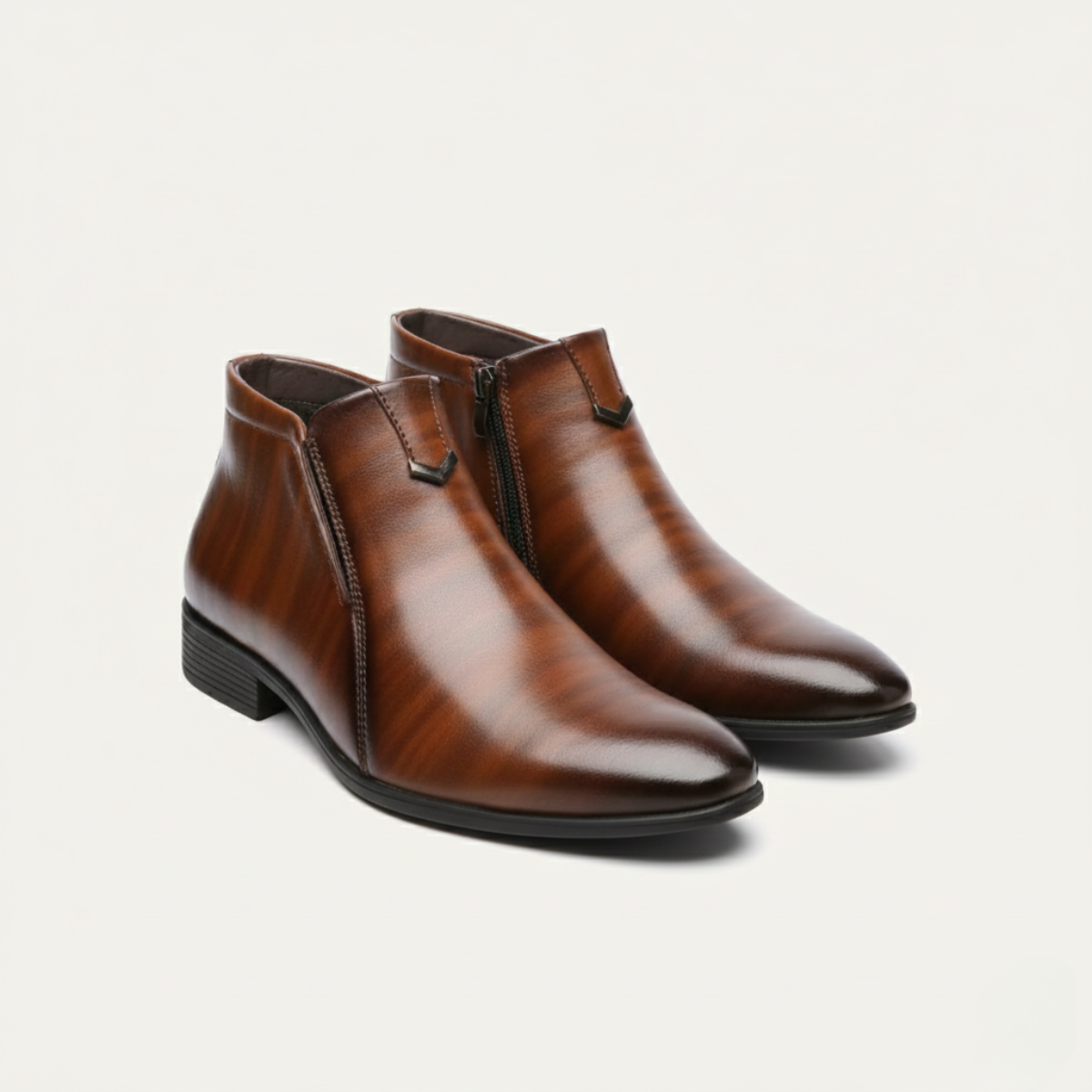The Mantova Men’s Pointed Toe Vintage Leather Ankle Boots