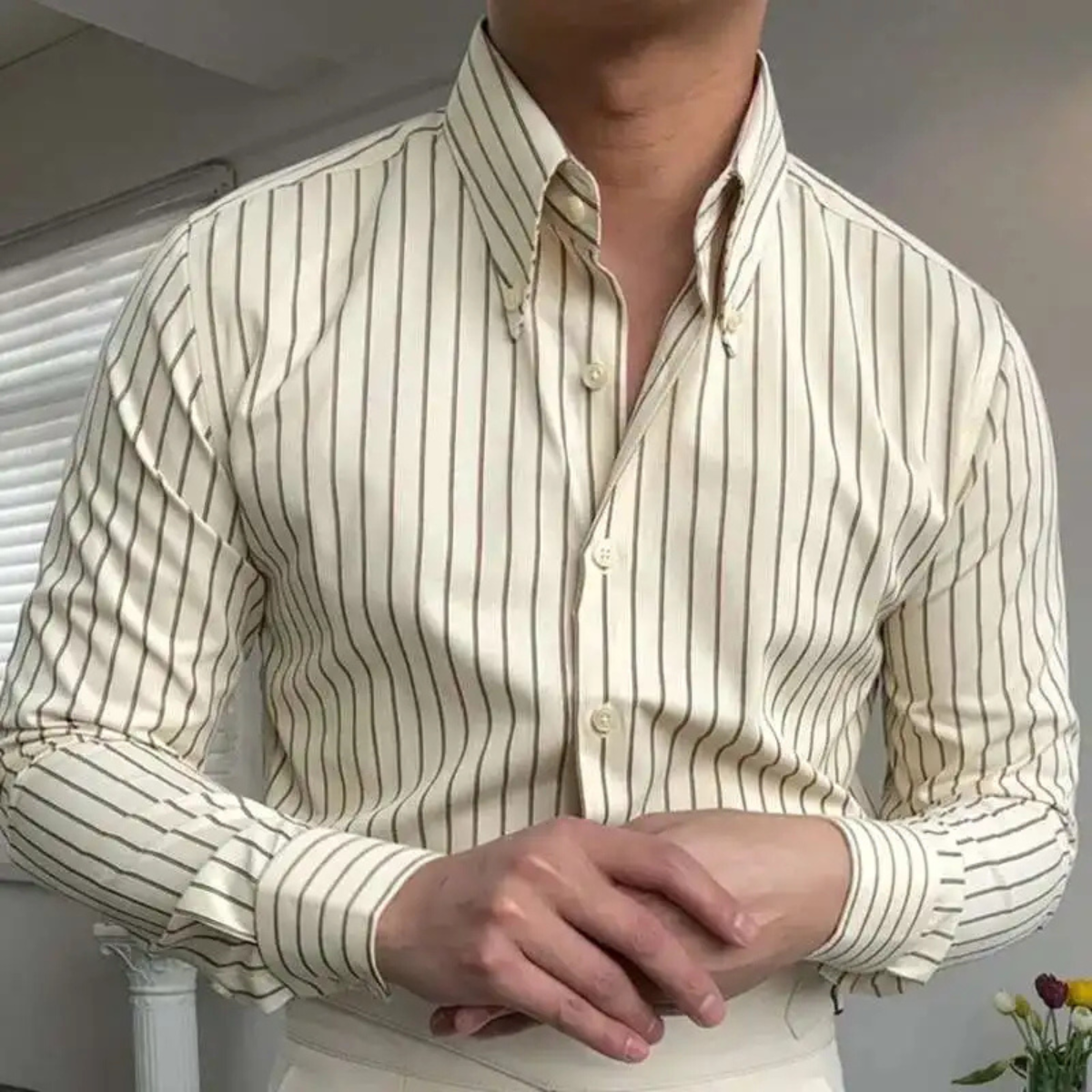 The Moltrasio Men’s Contrast Stripe Business Shirt