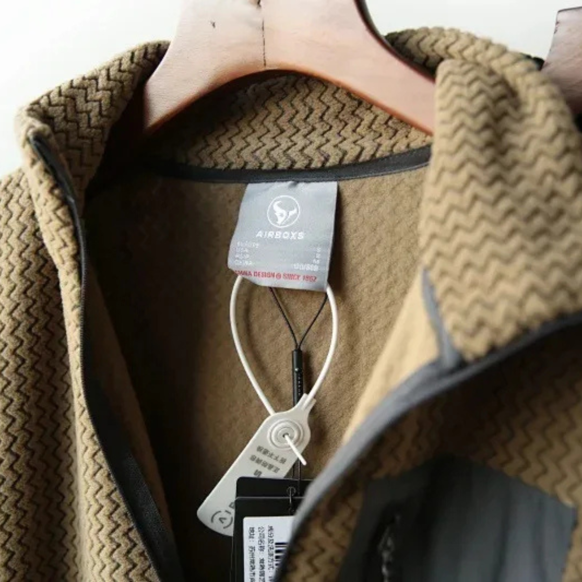 The Positano Men’s Textured Fleece Half Zip Sweater with Zip Chest Pocket