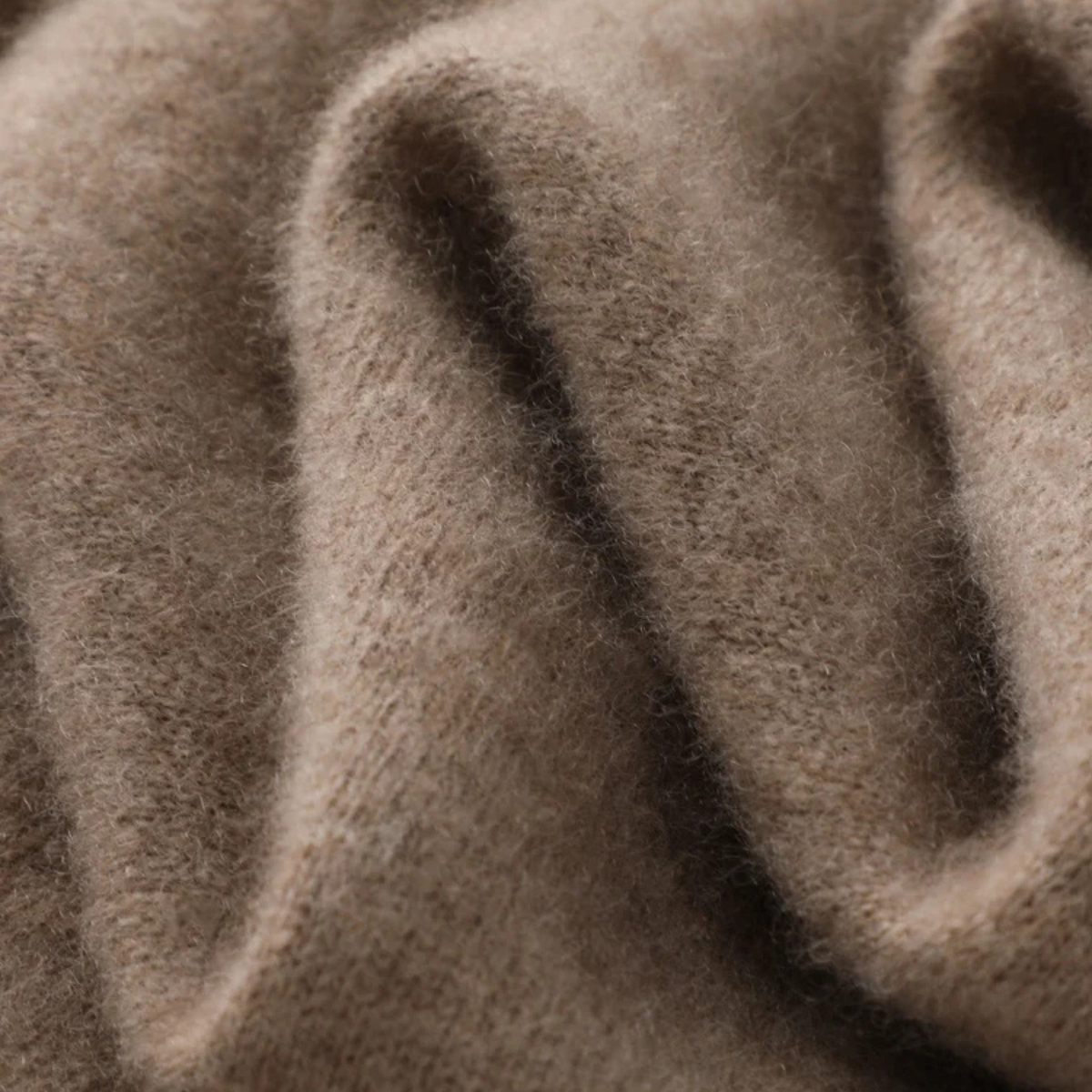 The Cascais Men’s Trendy Merino Wool O Neck Winter Sweater