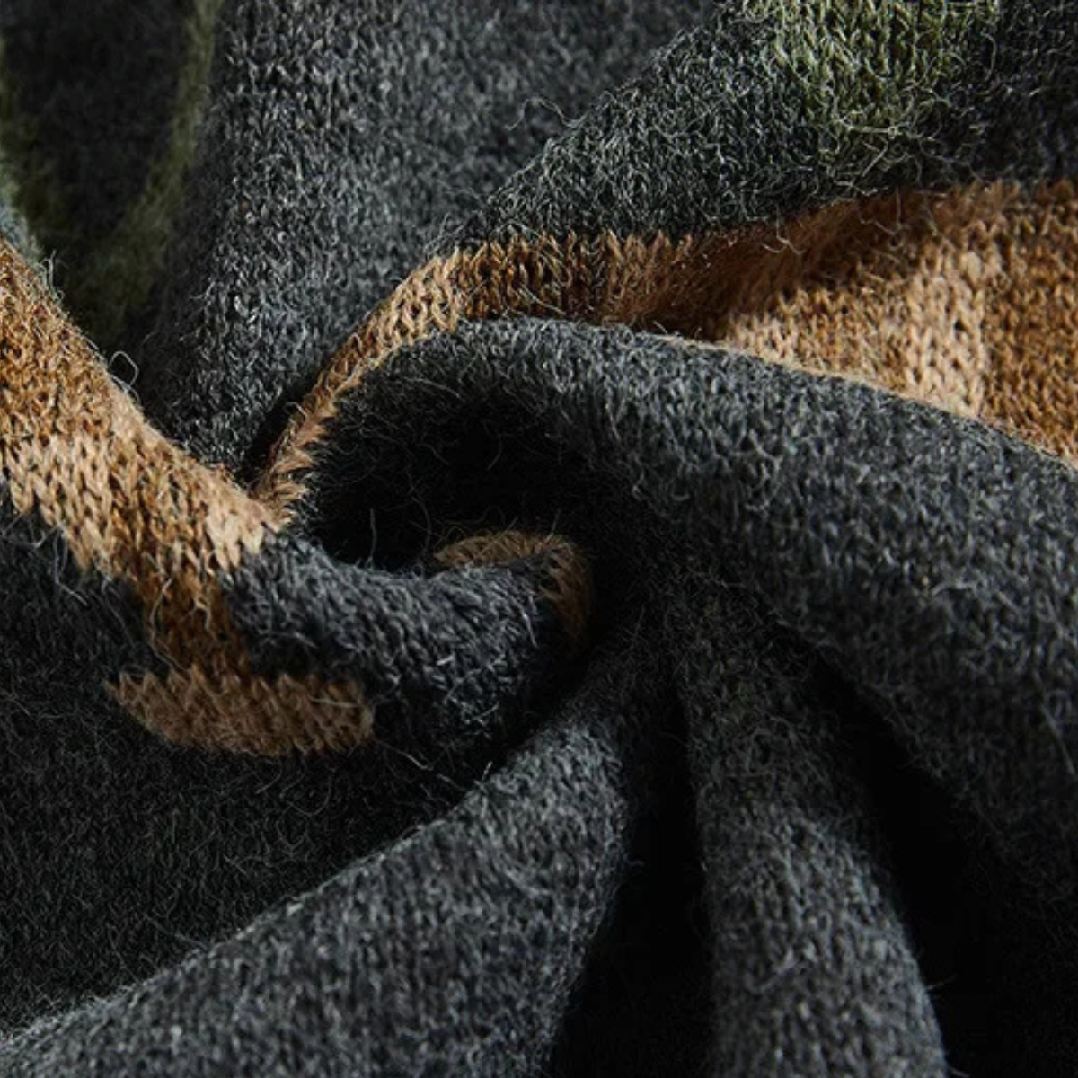 The Redruth Men’s Vintage Geometric Button Up Cardigan