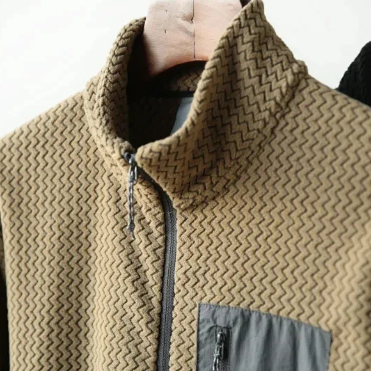 The Kingsport Men’s Thick Waffle Knit Fleece Half Zip Sweater