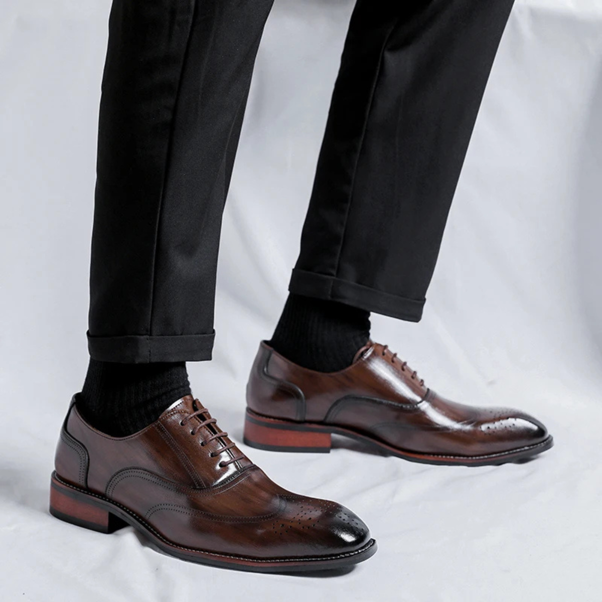 The Cedarbrook Ridge Men’s Classic Pointed Toe Oxford Dress Shoes