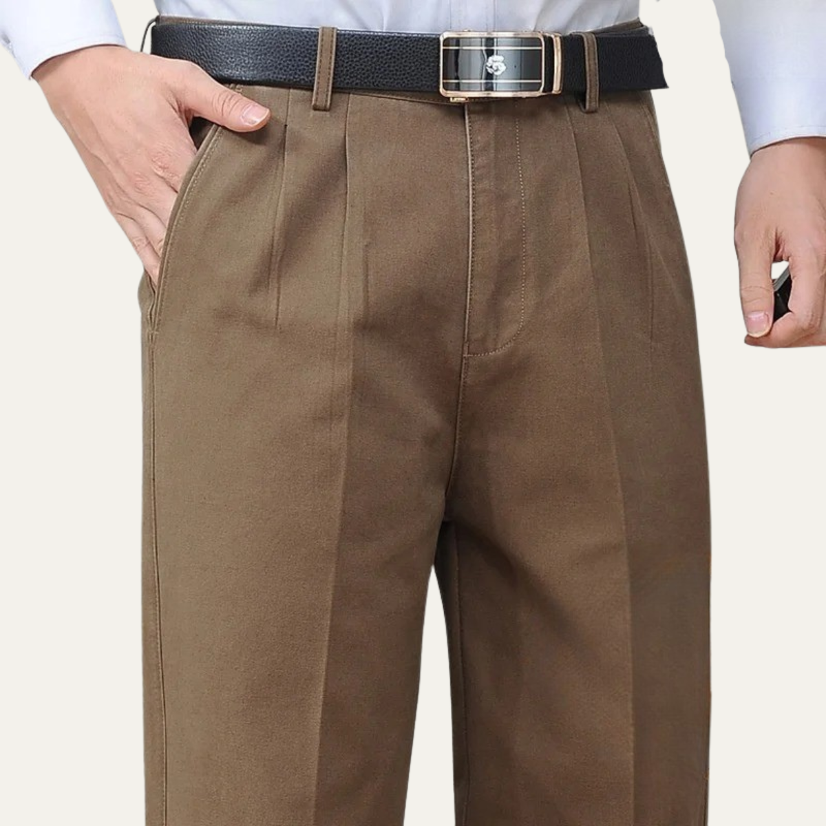 The Silverlawn Men’s 100% Cotton Double Pleated Pants