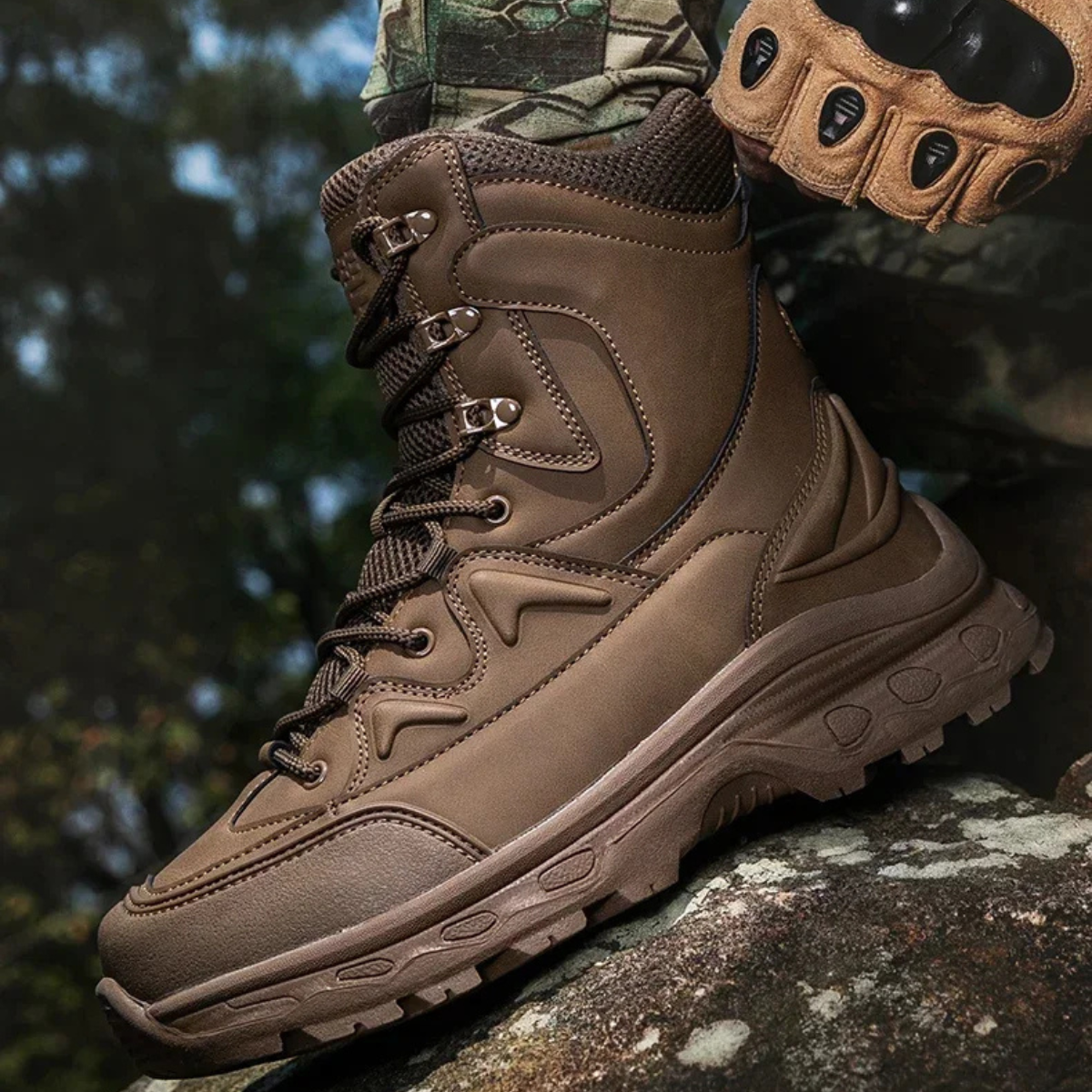 The Windmill Ridge Men’s Durable Tactical Waterproof Snow Boots