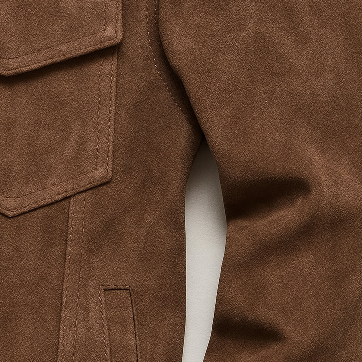 The Vintage Suede Cargo Jacket for Men — Lightweight Outdoor Style