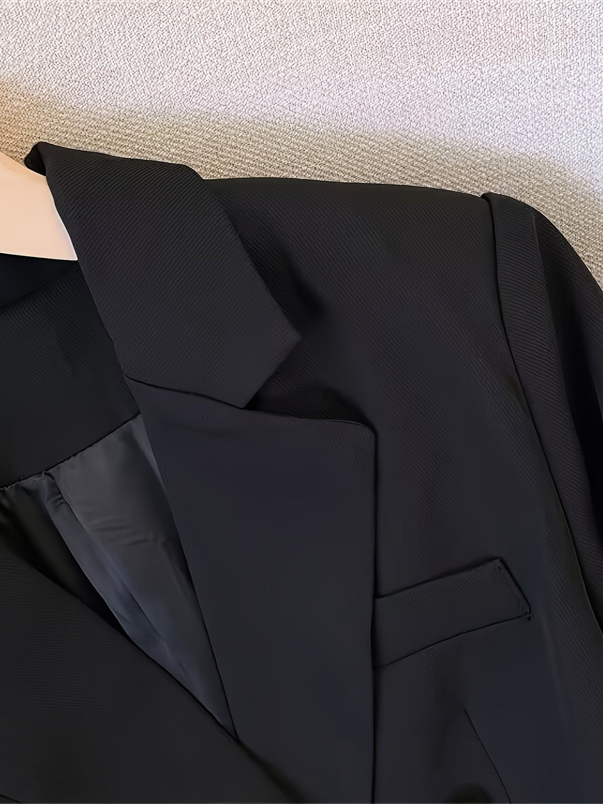 Women's Structured Twin Row Blazer