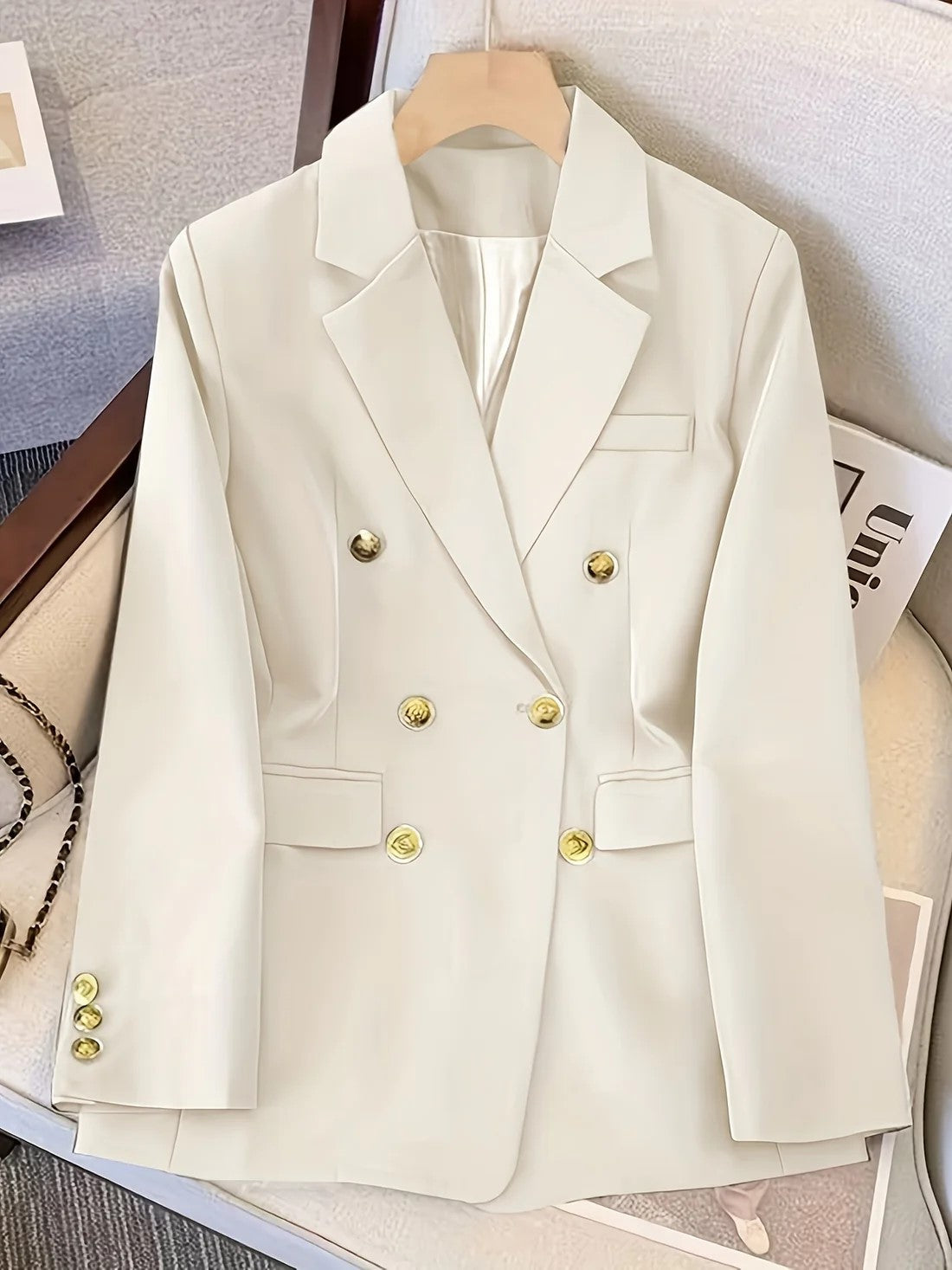 Women's Structured Twin Row Blazer