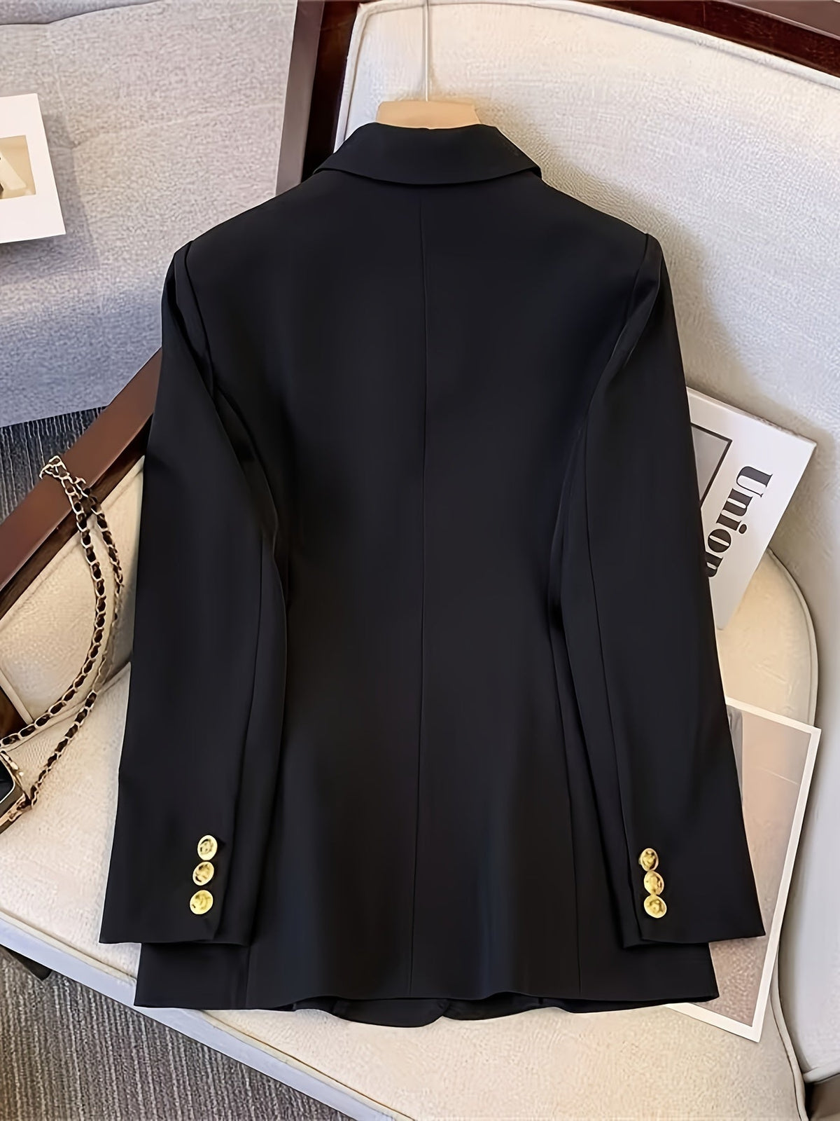 Women's Structured Twin Row Blazer