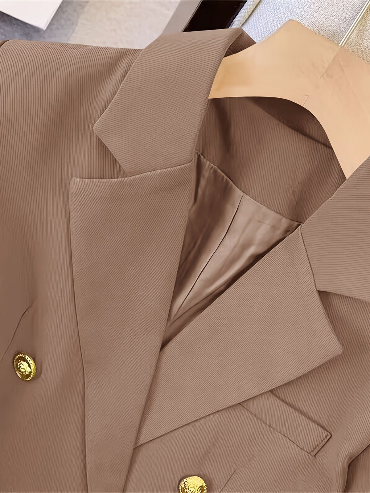 Women's Structured Twin Row Blazer