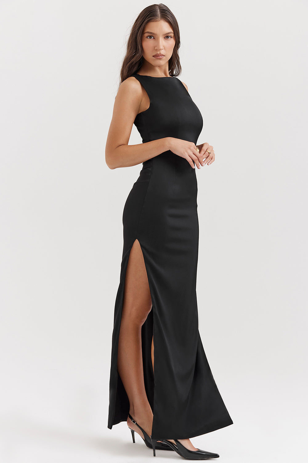 Women's Plain Sleeveless Black Gown