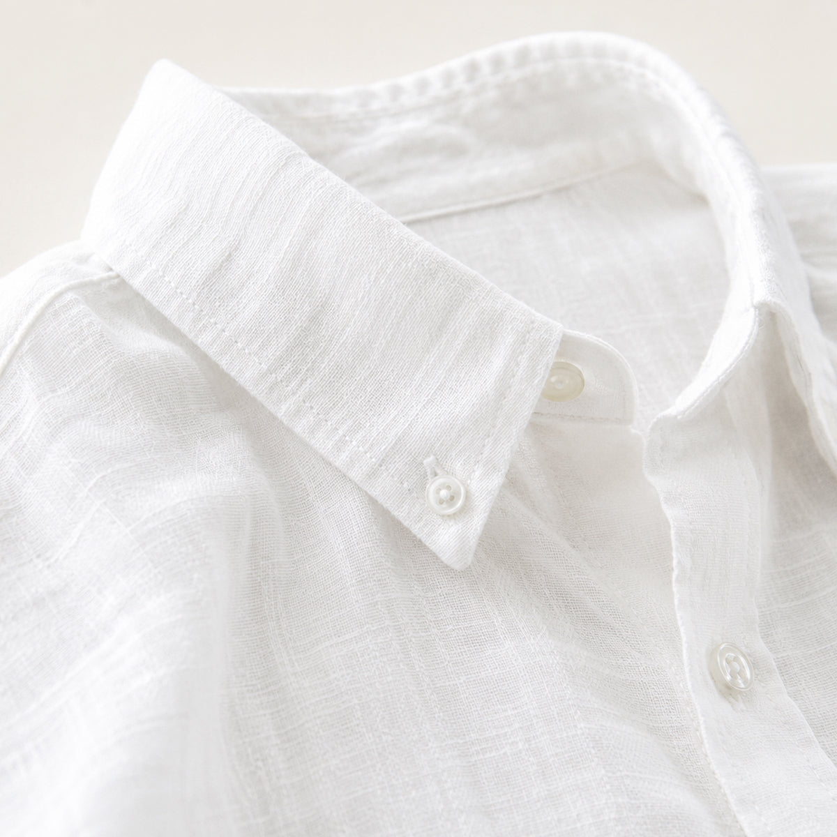 The Silverlake Men’s Cotton Linen Button Up Beach Shirt