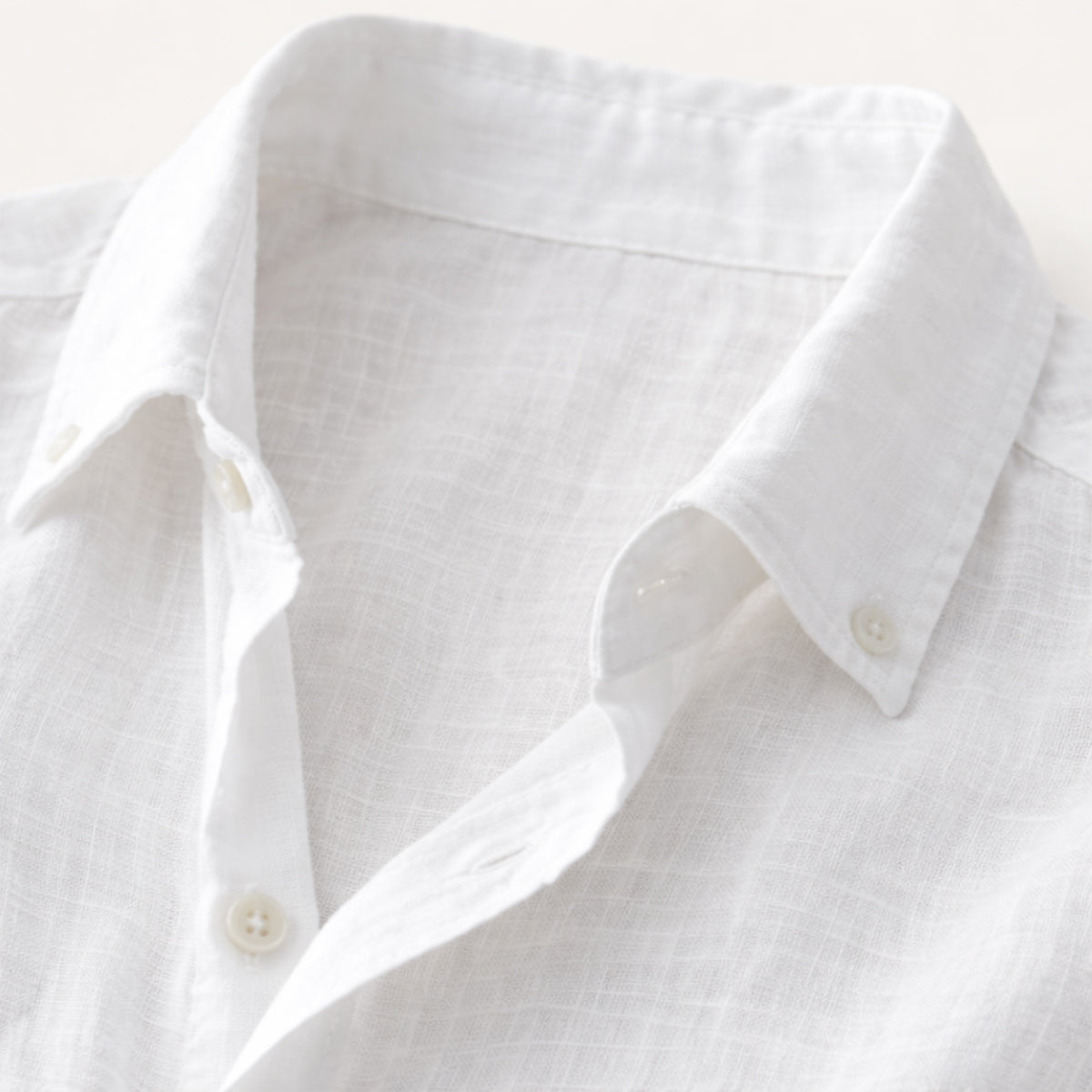 The Silverlake Men’s Cotton Linen Button Up Beach Shirt