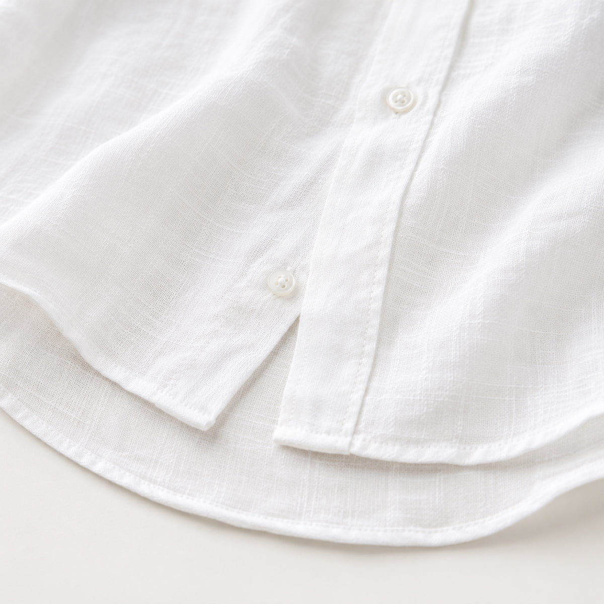 The Silverlake Men’s Cotton Linen Button Up Beach Shirt