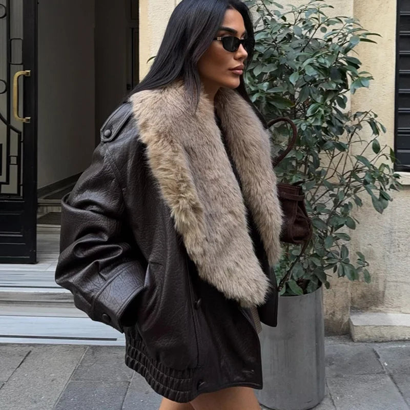 Women's Oversized Fur Collar Jacket — Black