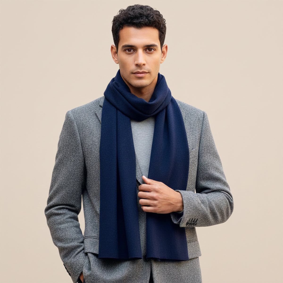 The Montmartre Cashmere Merino Scarf for Men - Navy Blue